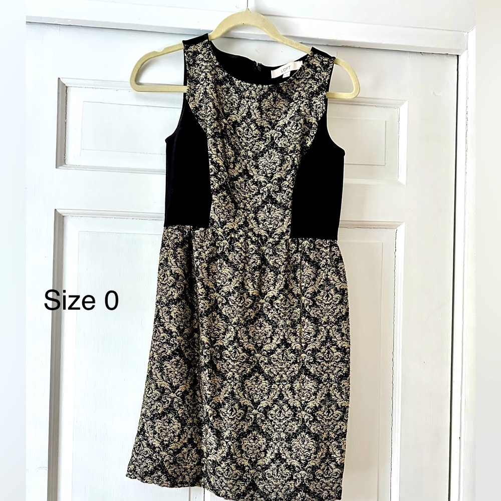 Loft dress, with gold detail